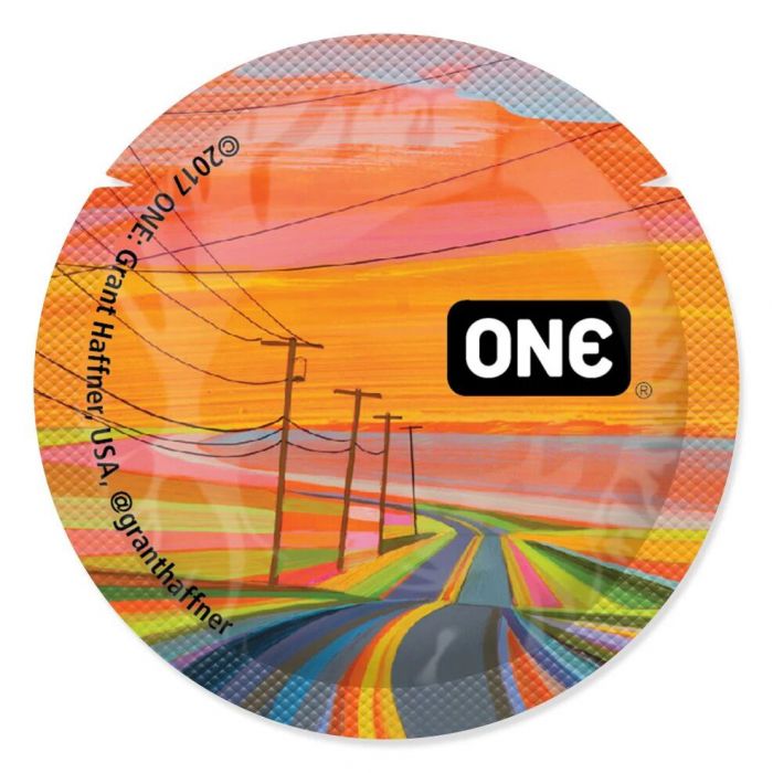 Набір презервативів ONE Classic Select Artist Collection, 100 шт, зі змазкою, паковання-тубус