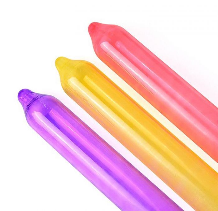Презервативи Holographic Recare Fruit Flavour Condoms 12 шт, аромати: м'ята, банан, полуниця